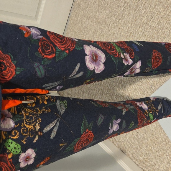 Adidas Rita Ora Set  Tee Vibrant Floral Design And Pants - Picture 9 of 15